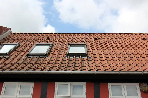 Okno Architektonický Detail Domu Který Slouží Pro Světla Místnosti Ventilace — Stock fotografie