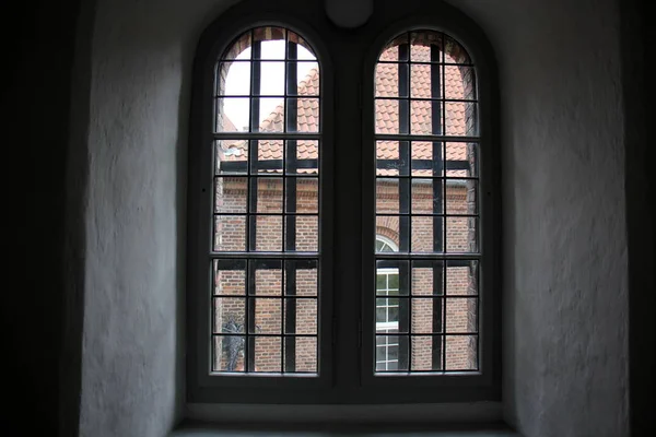 Detalle Ventana Arquitectura Del Edificio Que Sirve Para Entrada Luz —  Fotos de Stock