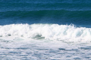 İsrail 'in kuzeyindeki Akdeniz kıyısında.