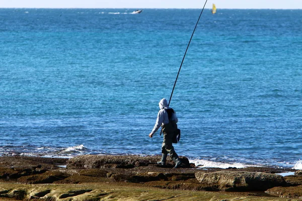 İsrail 'in kuzeyindeki Akdeniz kıyısında.