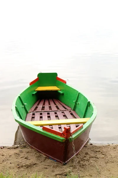 Barco Pequeno Navio Para Transporte Cargas Passageiros Lago — Fotografia de Stock