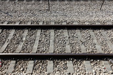 Bir büyük demiryolu parça bir kompleks bir demiryolu parça rehber olan yol formu doğrusal ve mühendislik yapıları olduğunu. 