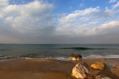 İsrail, yeni 2018 yıl için Tebrikler kuzeyde Akdeniz Denizi'nin kıyısında 