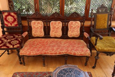 geri kalanı için bir Bank şehir parkında standları 