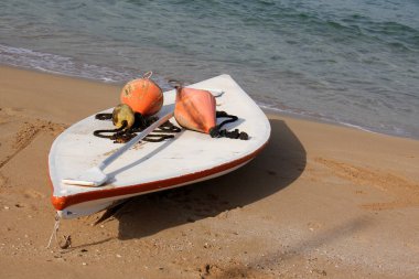 Kayık - kürek seyahat ve spor su üzerinde oynamak için bot 