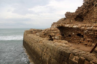 taştan bir duvar kalmadı eski Kalesi 