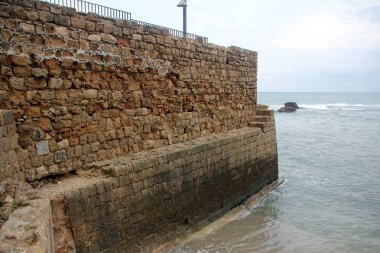 taştan bir duvar kalmadı eski Kalesi 