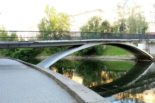 Pont Est Une Structure Ingénierie Artificielle Érigée Travers Obstacle — Photo