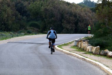 Yol - yol-in iletişim insanlar ve taşınması için 