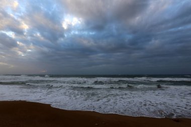 İsrail 'in kuzeyindeki Akdeniz kıyısında. 
