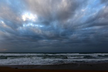İsrail 'in kuzeyindeki Akdeniz kıyısında. 