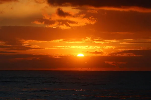 Sun Sets Horizon Mediterranean Sea Northern Israel — Stock Photo, Image