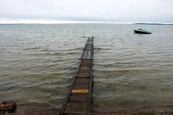 Poste Amarrage Est Endroit Spécialement Équipé Près Rivage Pour Amarrer — Photo