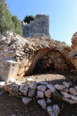 Nimrod kaledir İsrail Golan Tepeleri üzerinde bir sorguç yaklaşık 800 m deniz seviyesinden kuzey kesiminde yer alan bir ortaçağ kalesi. 