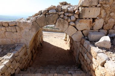 Nimrod kaledir İsrail Golan Tepeleri üzerinde bir sorguç yaklaşık 800 m deniz seviyesinden kuzey kesiminde yer alan bir ortaçağ kalesi. 