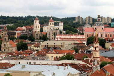 Litvanya'nın başkenti city Vilnius için yürüyüş 