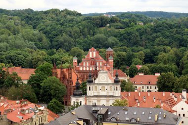 Litvanya'nın başkenti city Vilnius için yürüyüş 