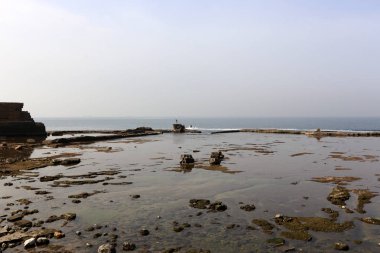 İsrail Kuzey şiddetli bir fırtınanın sonra Akdeniz'de Sahili 