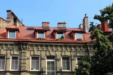 Pencere - ışık içine belgili tanımlık oda ve havalandırma girmek için hizmet inşaat mimari detay 