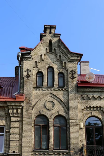 Okno Architektonický Detail Stavby Které Slouží Pro Vstup Světla Místnosti — Stock fotografie