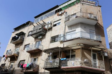 balkon ve Kudüs şehri içinde pencere eşiği 