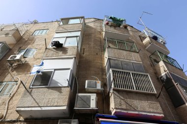 balkon ve Kudüs şehri içinde pencere eşiği 