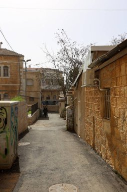 Kudüs, İsrail devletinin başkenti Antik şehri sokaklarında yürümek. 