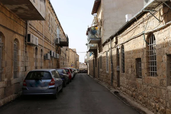漫步在以色列首都耶路撒冷古城的街道上 — 图库照片