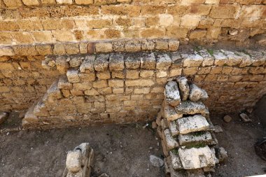 Caesarea İsrail'in Akdeniz kıyılarında antik bir yerleşimdir. 