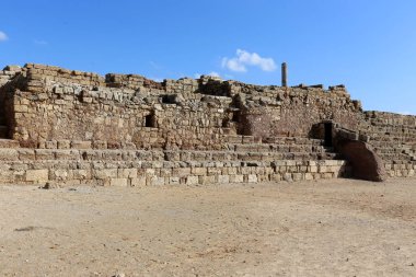 Caesarea İsrail'in Akdeniz kıyılarında antik bir yerleşimdir. 