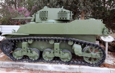 Tekerlek ekseni üzerinde dönen bir dairesel disktir 