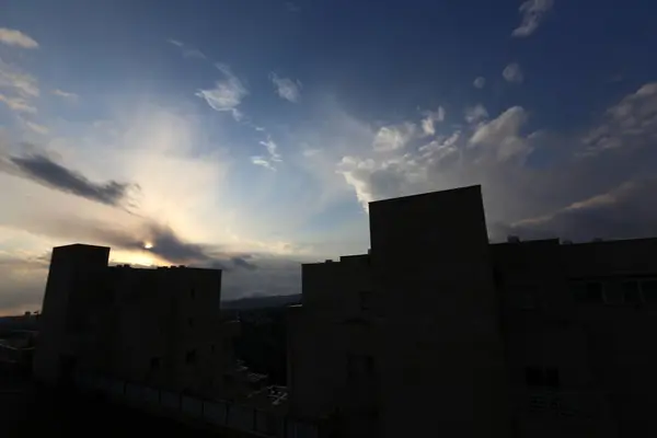 Tipo Color Del Cielo Depende Hora Del Día Época Del —  Fotos de Stock