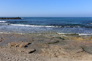 İsrail 'in kuzeyindeki Akdeniz kıyısında. 