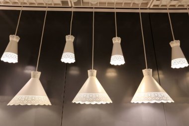 Fener - taşınabilir veya sabit yapay ışık kaynağı 