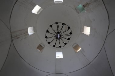 Fener - taşınabilir veya sabit yapay ışık kaynağı 