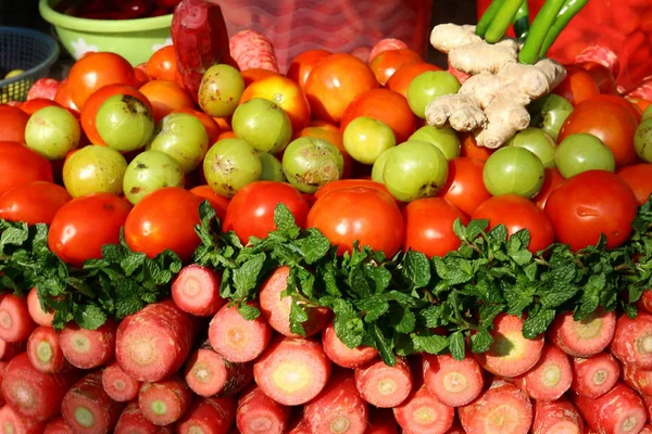 Marknaden Staden Akko Säljs Frukt Och Grönsaker — Stockfoto