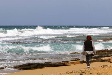 İsrail 'in kuzeyindeki Akdeniz kıyısında. 