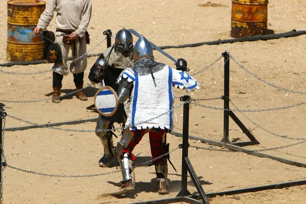 Fight Knights Swords Knights Outfit Israel — Stock Photo, Image