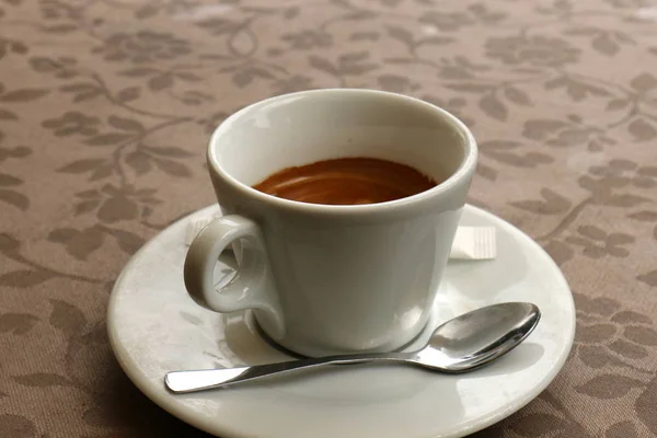 Stole Jest Gorąco Mocne Kawy — Zdjęcie stockowe