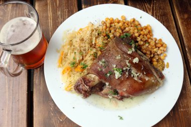 masaya Pesach tatil kutlamaları için Festival yemekleri vardır 