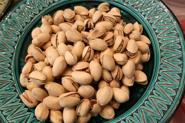 masaya Pesach tatil kutlamaları için Festival yemekleri vardır 