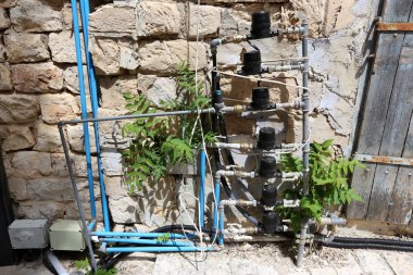 Boru - sıvı bir tel için sürekli kesit içi boş bir profili temelinde bir endüstri ürünleri. 