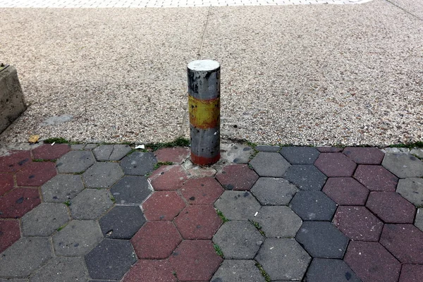 Calçada Uma Pedra Madeira Asfalto Pedestre Localizado Lado Nas Laterais — Fotografia de Stock