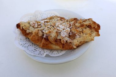 çarşı Akko kentinde, fırın ürünleri satılmaktadır 