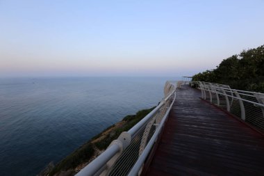 Köprü - bir engel dikilmiş bir yapay yapısı 