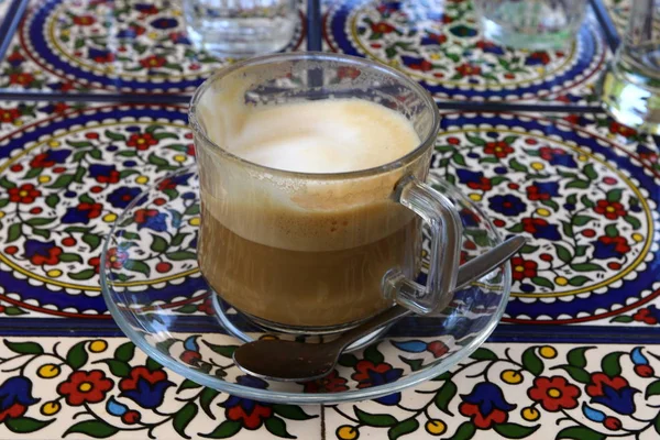 Hete Sterke Koffie Staat Tafel Een Restaurant Israël — Stockfoto