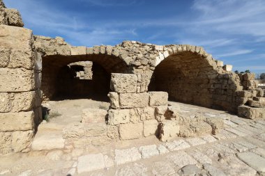 Caesarea, İsrail 'de Akdeniz kıyısında Kral Herod tarafından inşa edilmiş antik bir şehirdir. 