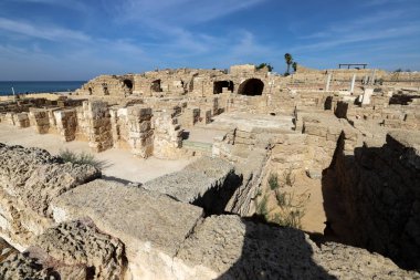 Caesarea, İsrail 'de Akdeniz kıyısında Kral Herod tarafından inşa edilmiş antik bir şehirdir. 