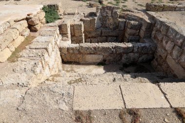 Caesarea, İsrail 'de Akdeniz kıyısında Kral Herod tarafından inşa edilmiş antik bir şehirdir. 