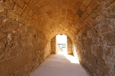 Caesarea, İsrail 'de Akdeniz kıyısında Kral Herod tarafından inşa edilmiş antik bir şehirdir.. 